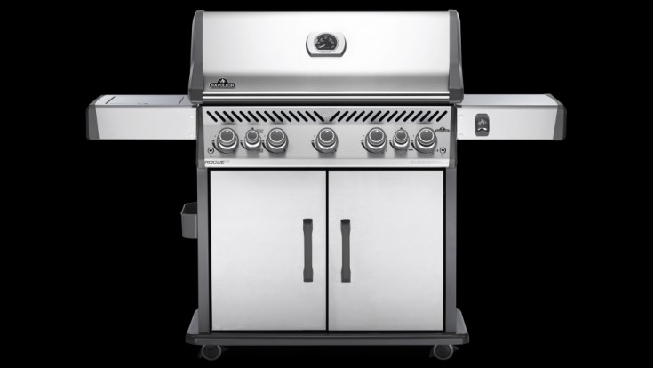 Napoleon Rogue RSE625 Gas BBQ