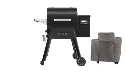 Traeger - Ironwood D2 650 Pellet BBQ with Free Cover