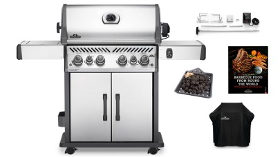 Napoleon Rogue RSE525RSIBPSS-1-GB Gas BBQ - Free Cover & Accessories