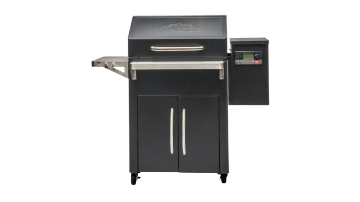Traeger - Silverton 620 Wifire Pellet BBQ - Free Cover